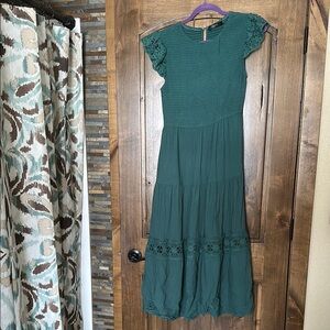 Elegant Green Lace Trim Dress